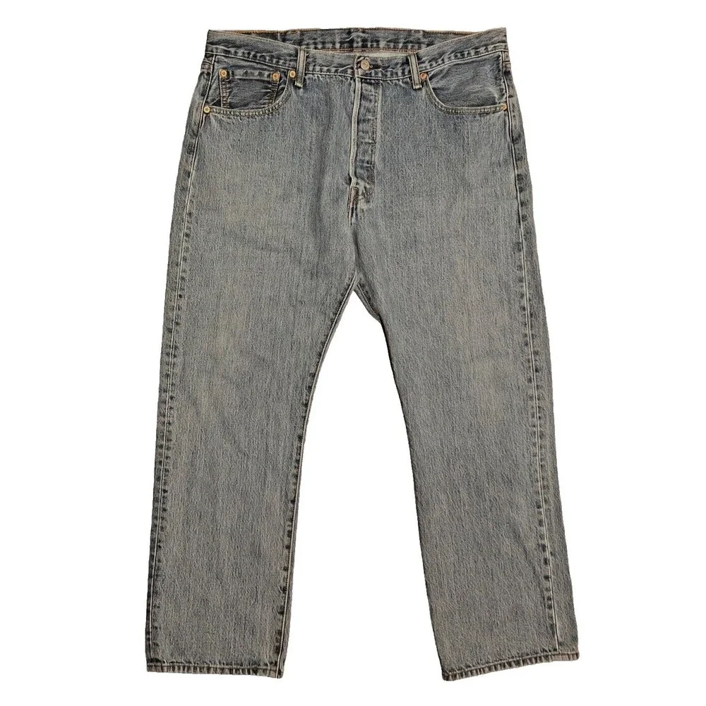 Levi's 501 Blue Denim Jeans‎ Stonewash Button Fly Straight Leg 38x29